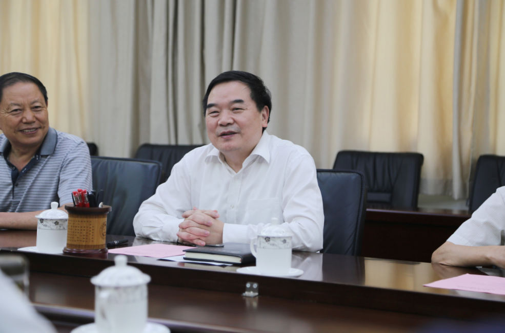 金狮贵宾会·宾至如归-尊贵显赫