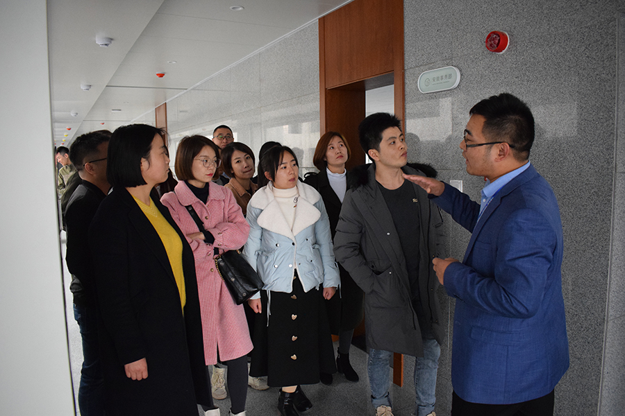 金狮贵宾会·宾至如归-尊贵显赫