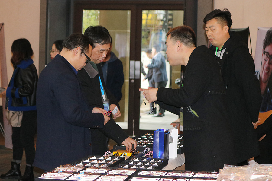 金狮贵宾会·宾至如归-尊贵显赫