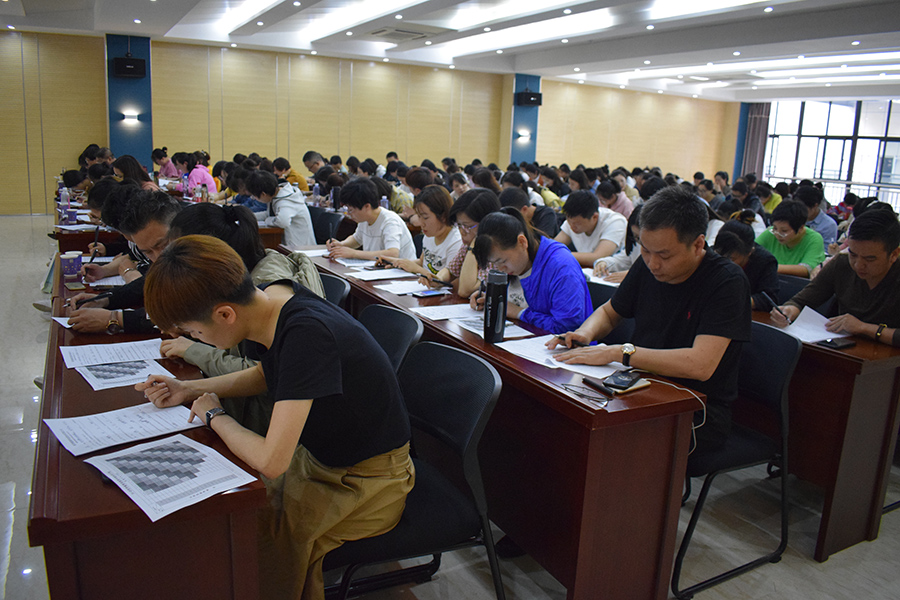 金狮贵宾会·宾至如归-尊贵显赫