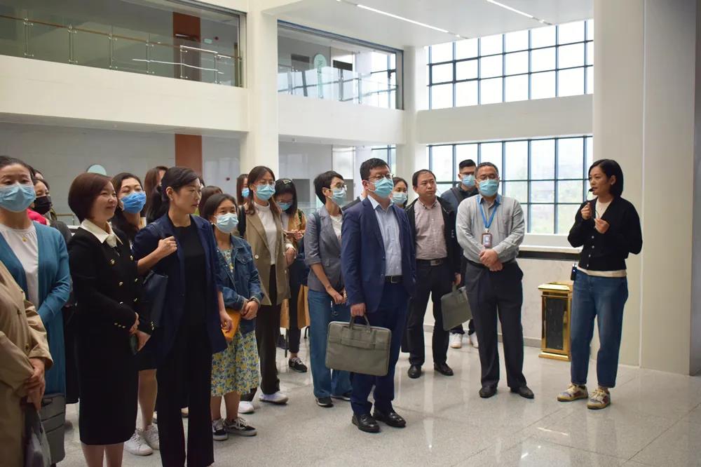 金狮贵宾会·宾至如归-尊贵显赫