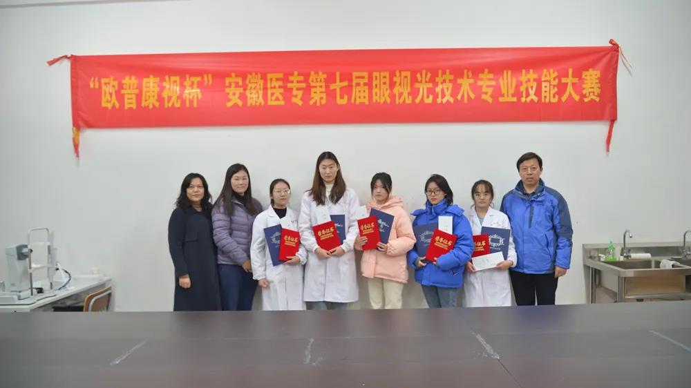 金狮贵宾会·宾至如归-尊贵显赫