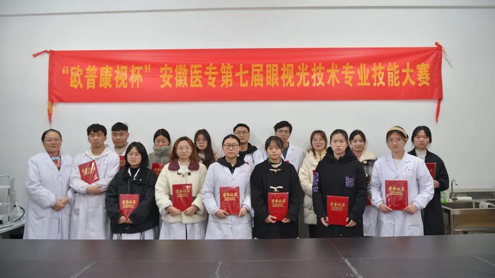 金狮贵宾会·宾至如归-尊贵显赫