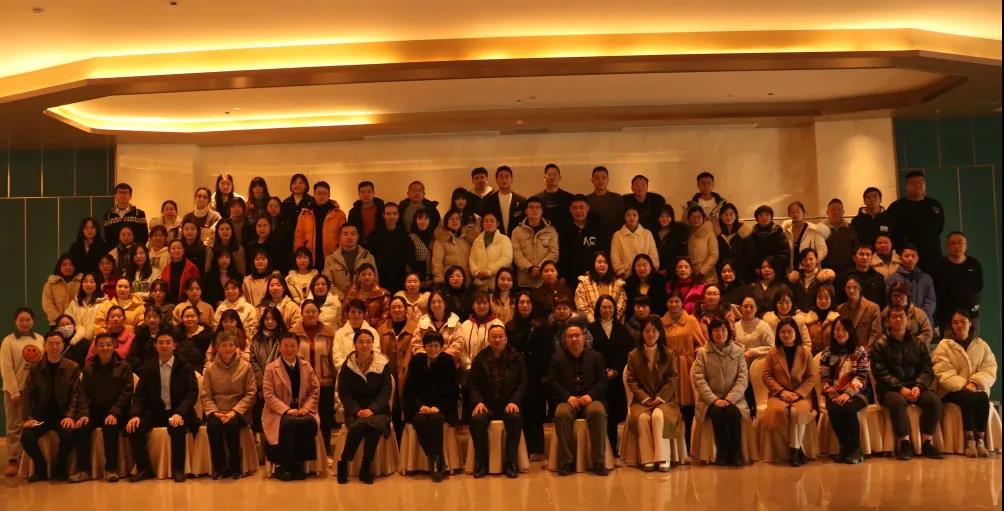 金狮贵宾会·宾至如归-尊贵显赫