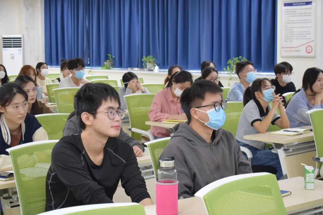 金狮贵宾会·宾至如归-尊贵显赫