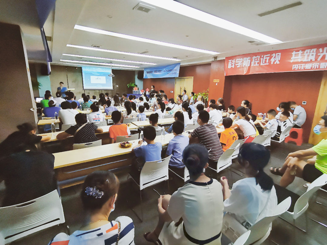 金狮贵宾会·宾至如归-尊贵显赫