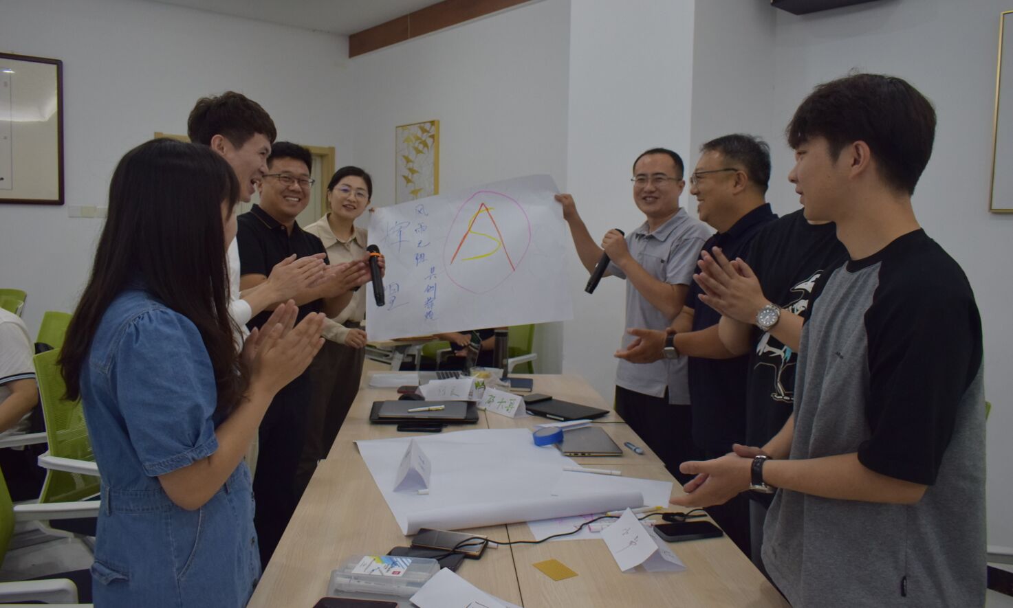 金狮贵宾会·宾至如归-尊贵显赫