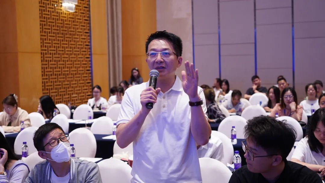 金狮贵宾会·宾至如归-尊贵显赫