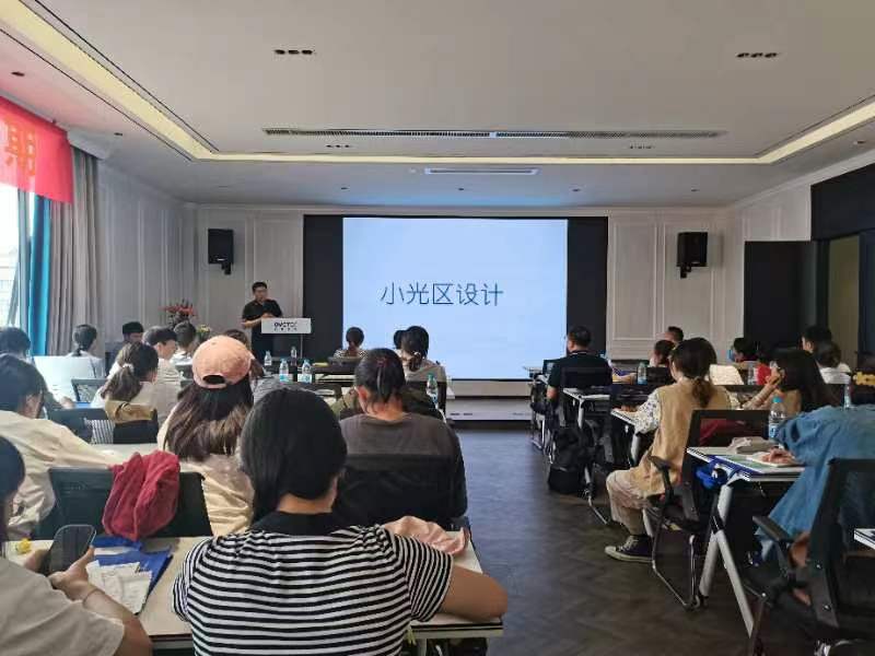 金狮贵宾会·宾至如归-尊贵显赫