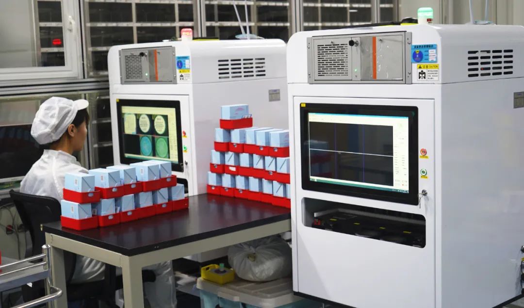 金狮贵宾会·宾至如归-尊贵显赫