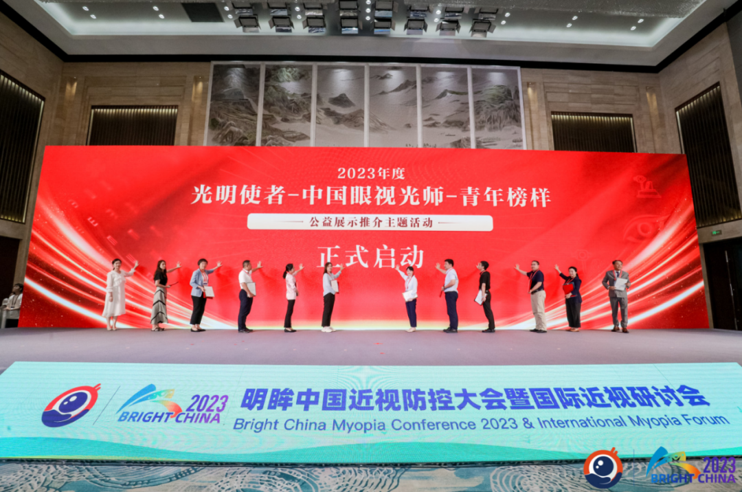 金狮贵宾会·宾至如归-尊贵显赫