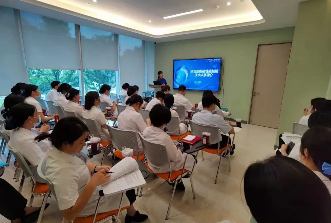 金狮贵宾会·宾至如归-尊贵显赫