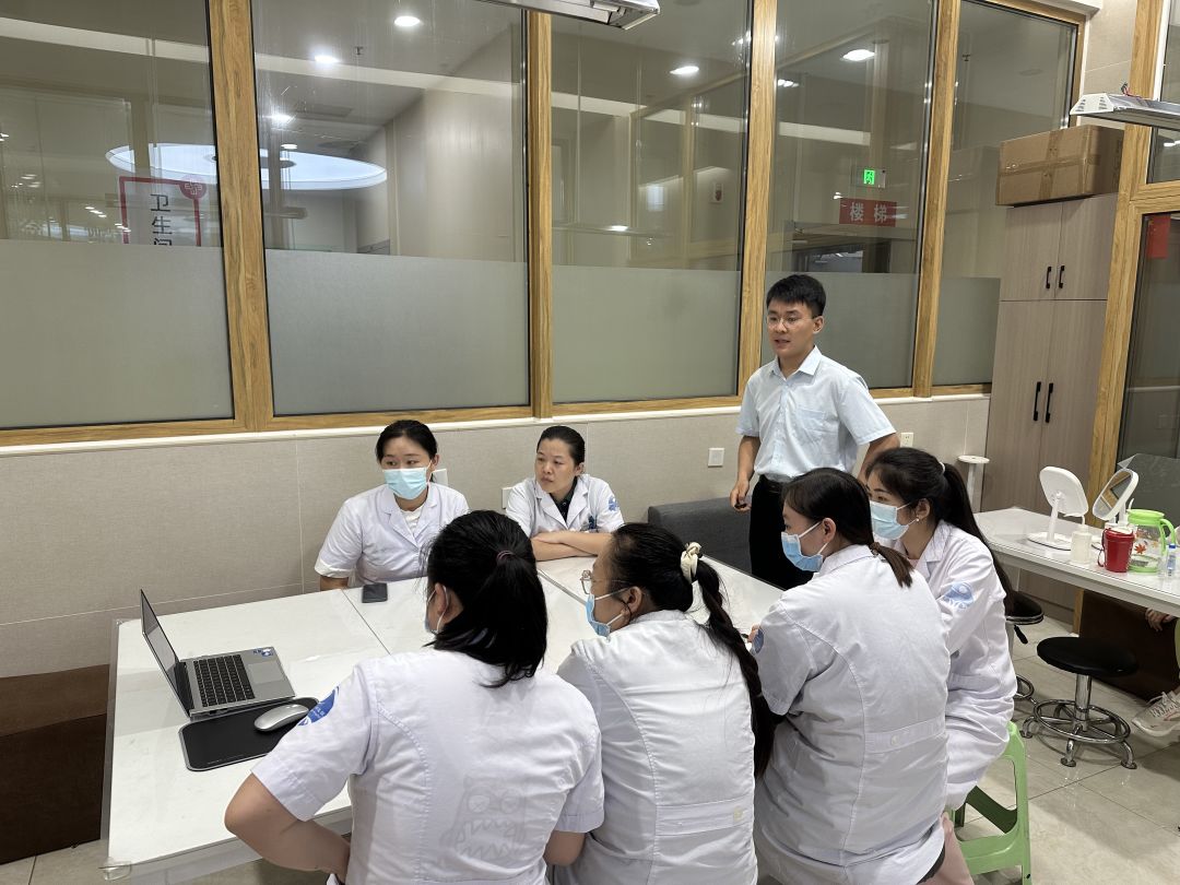 金狮贵宾会·宾至如归-尊贵显赫