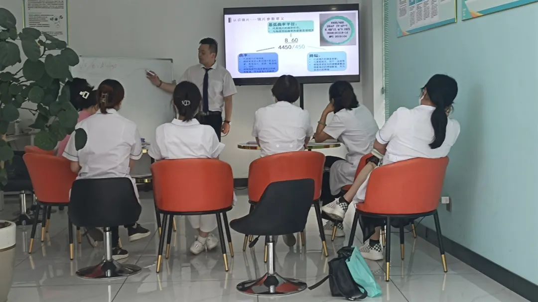 金狮贵宾会·宾至如归-尊贵显赫