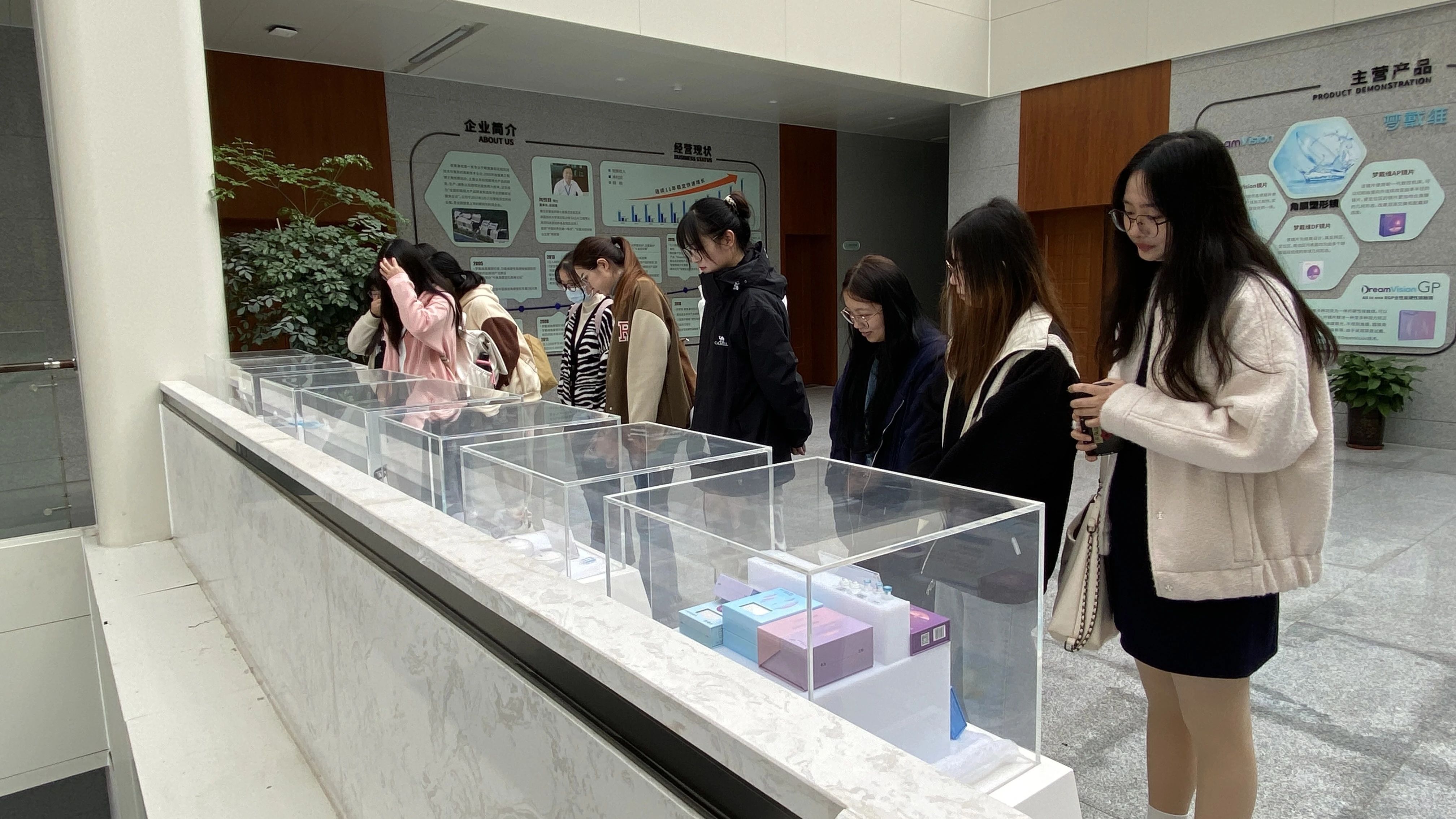 金狮贵宾会·宾至如归-尊贵显赫