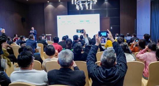 金狮贵宾会·宾至如归-尊贵显赫