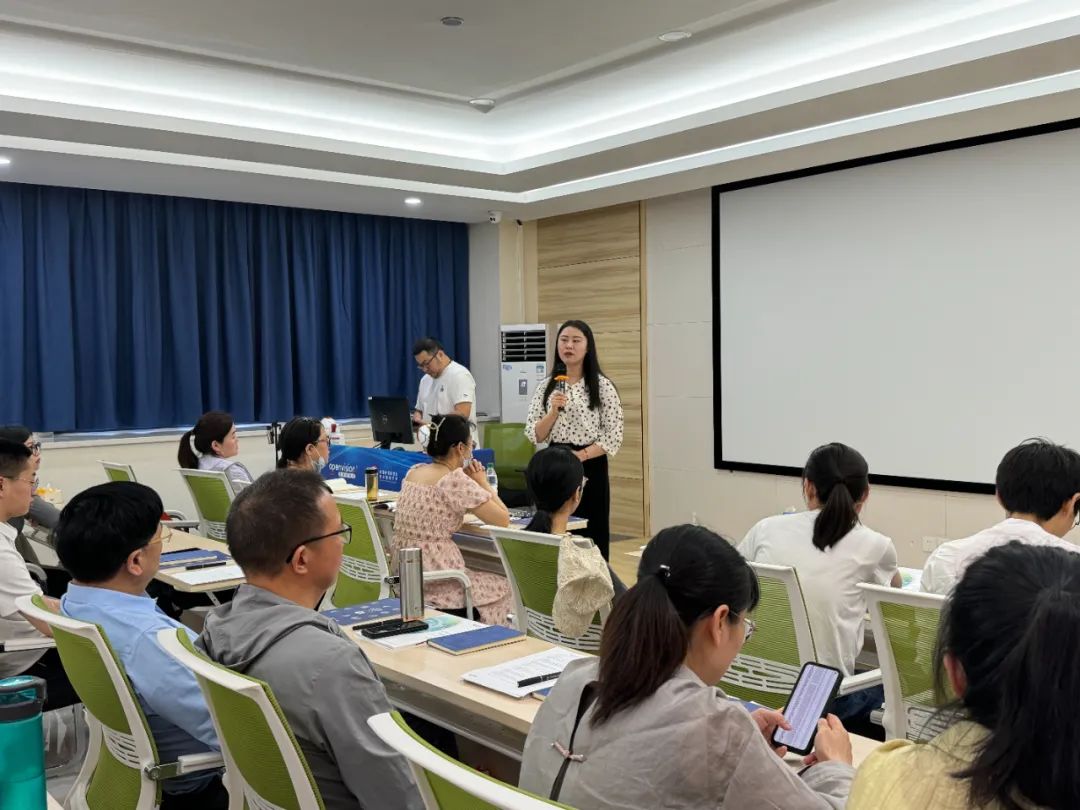 金狮贵宾会·宾至如归-尊贵显赫