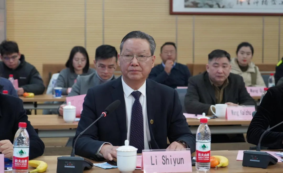 金狮贵宾会·宾至如归-尊贵显赫