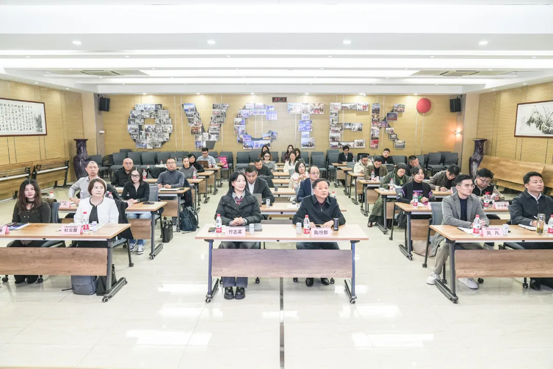 金狮贵宾会·宾至如归-尊贵显赫